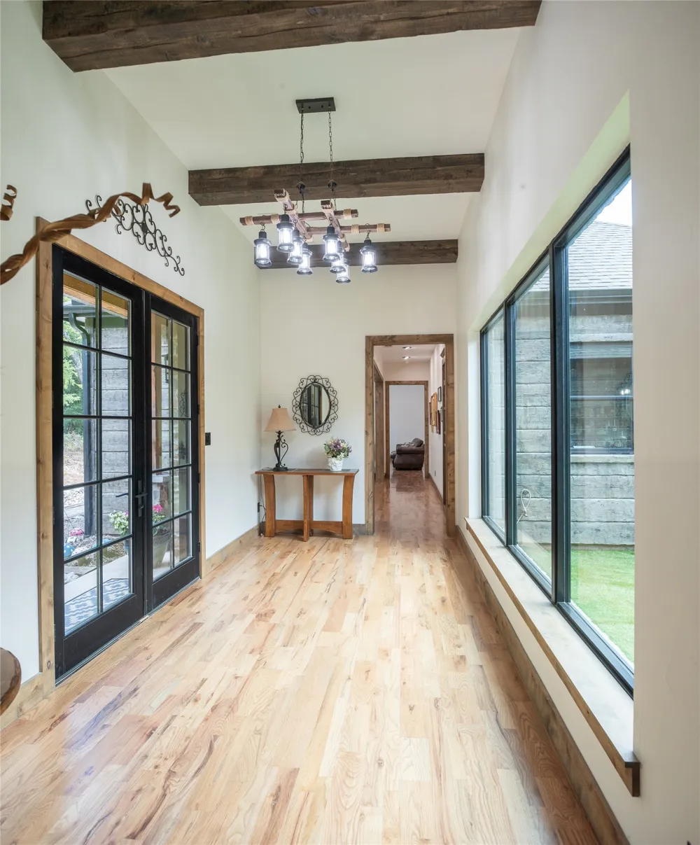 328 Wolf Front Road Van Alstyne, TX 75495