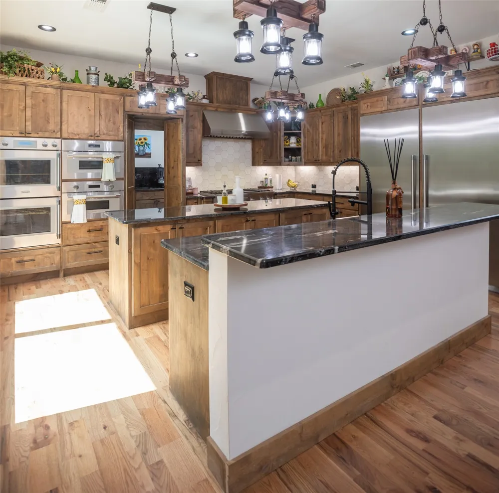 328 Wolf Front Road Van Alstyne, TX 75495