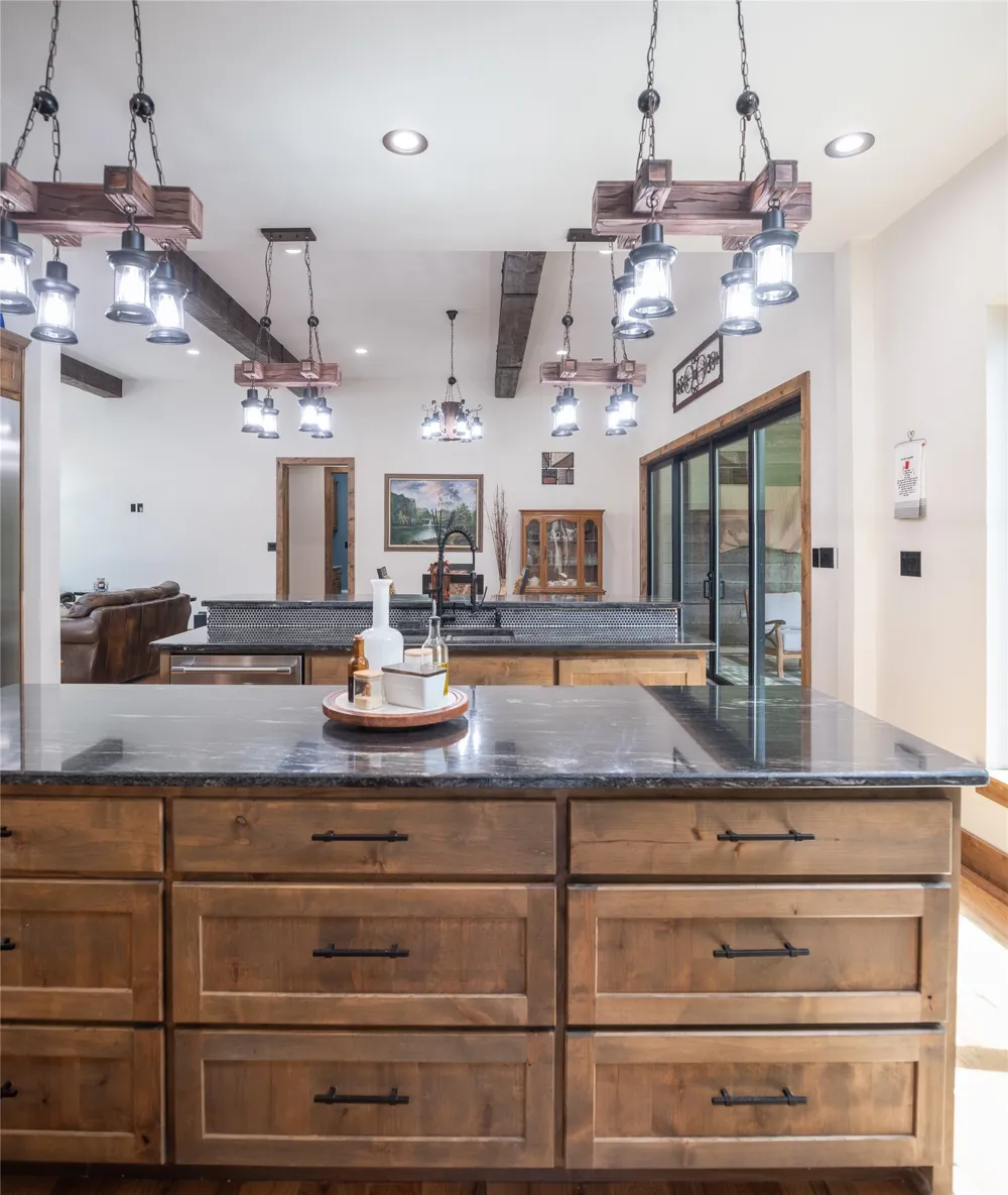 328 Wolf Front Road Van Alstyne, TX 75495
