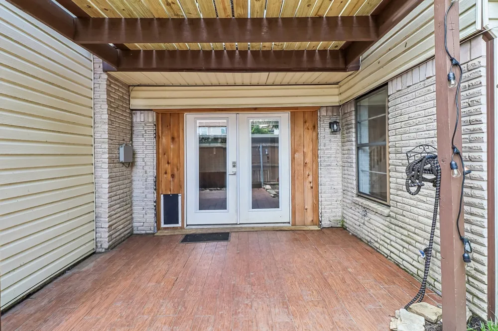 2059 Embassy Way Carrollton, TX 75006
