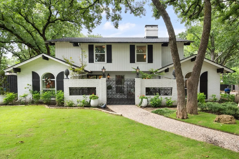 2202 Highland Circle Corsicana, TX 75110