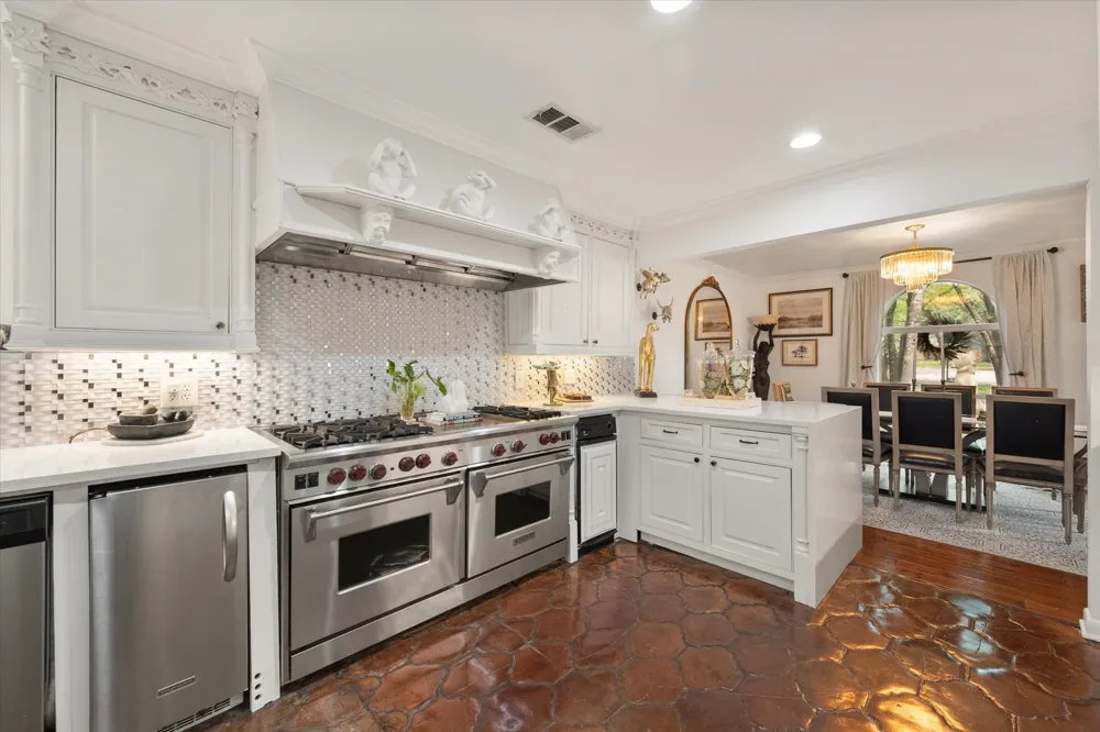 2202 Highland Circle Corsicana, TX 75110