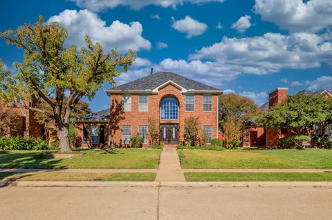 2705 Trophy Drive