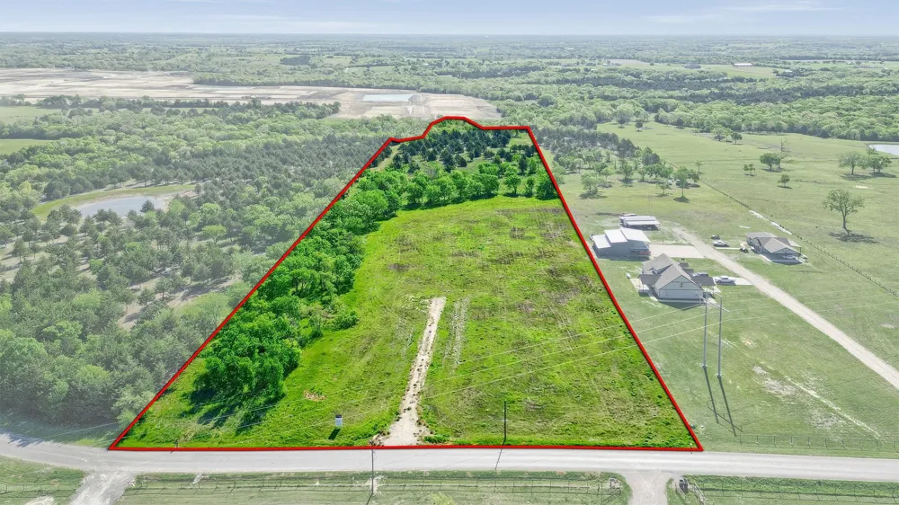 2554 Bennett Road Howe, TX 75459