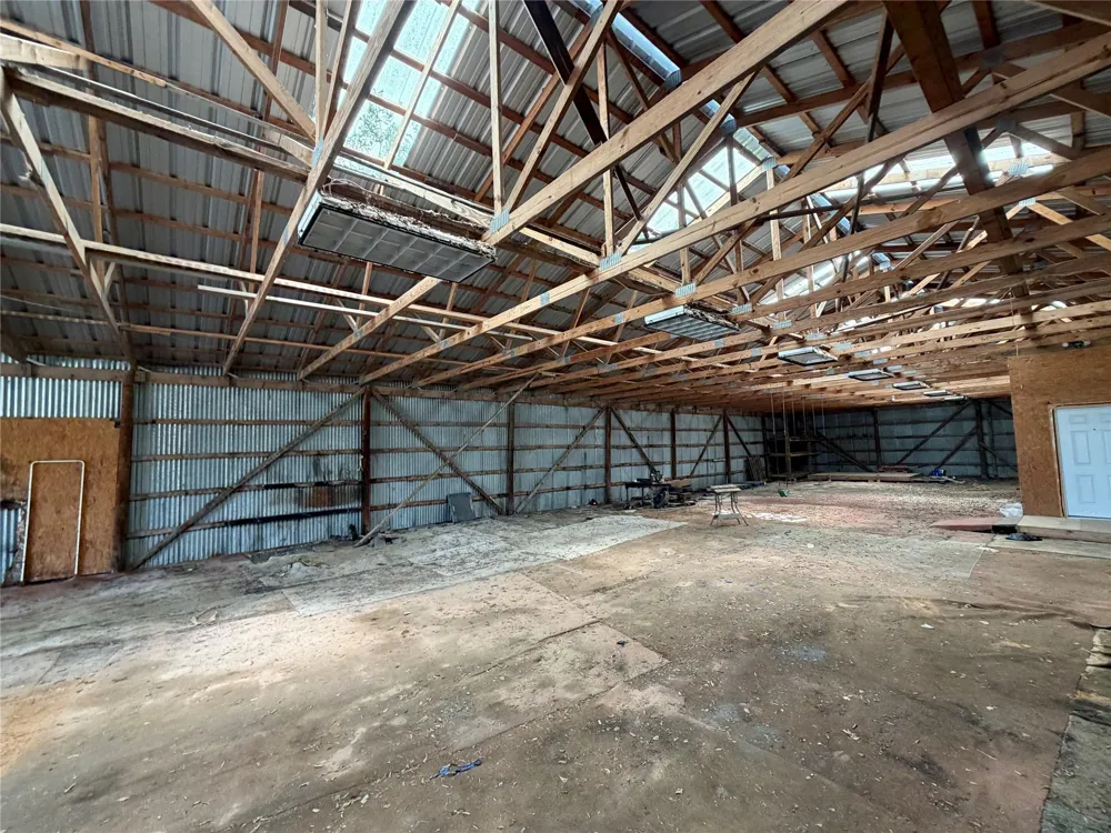 100 E Austin Street Leonard, TX 75452