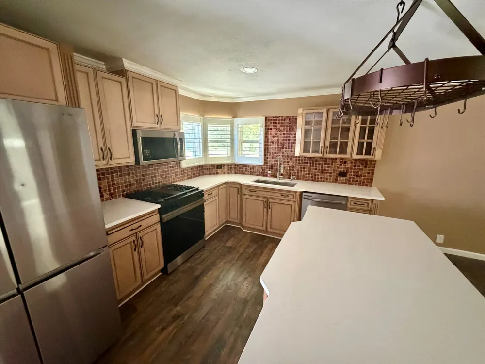 100 E Austin Street Leonard, TX 75452