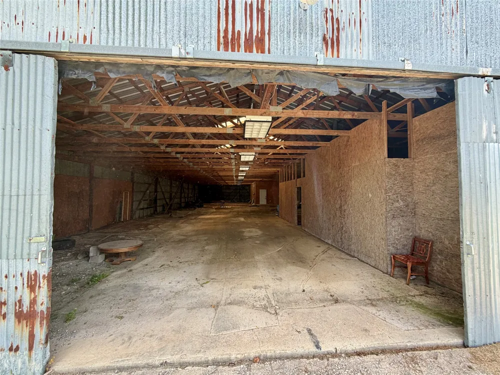100 E Austin Street Leonard, TX 75452