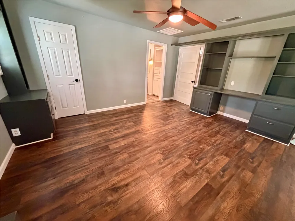 100 E Austin Street Leonard, TX 75452