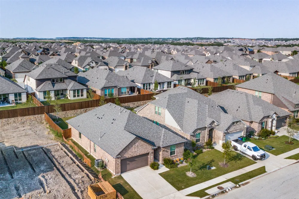 1432 Monarch Trail Northlake, TX 76226