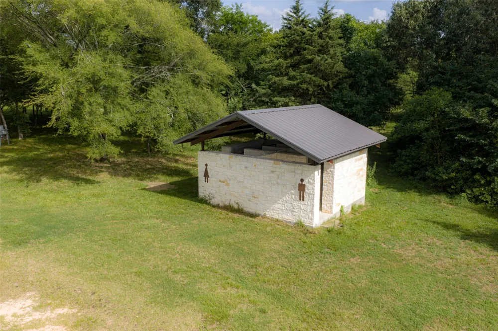 13053 County Road 3806 #3805 Murchison, TX 75778