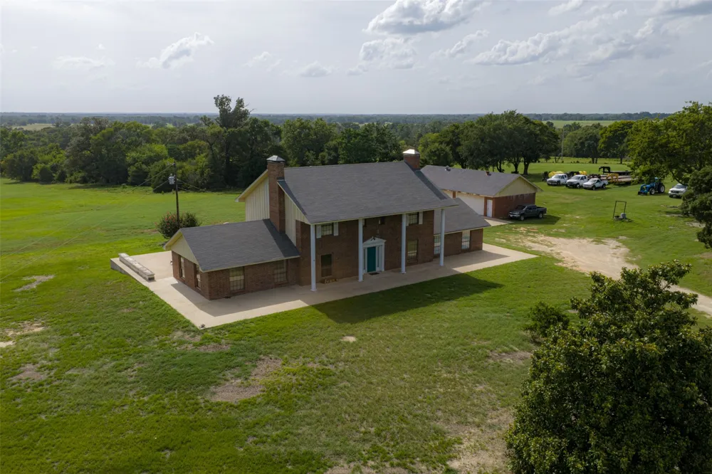 13053 County Road 3806 #3805 Murchison, TX 75778
