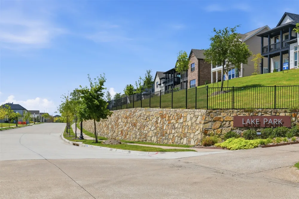 2524 Ballaster Mews Rowlett, TX 75088