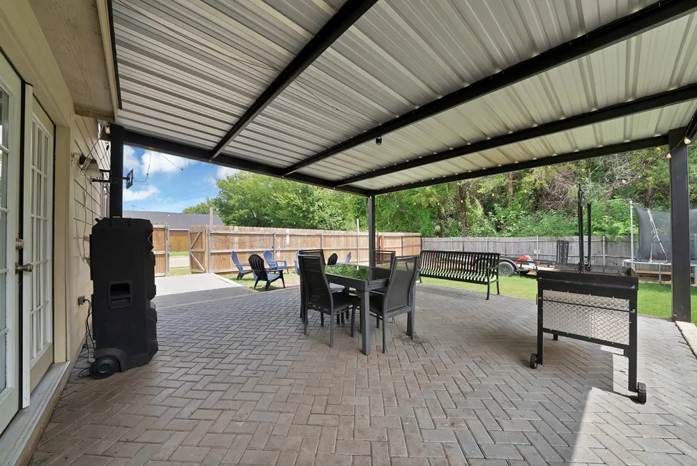 3372 Mojave Drive Dallas, TX 75241