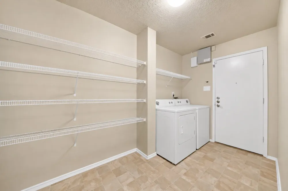 3372 Mojave Drive Dallas, TX 75241