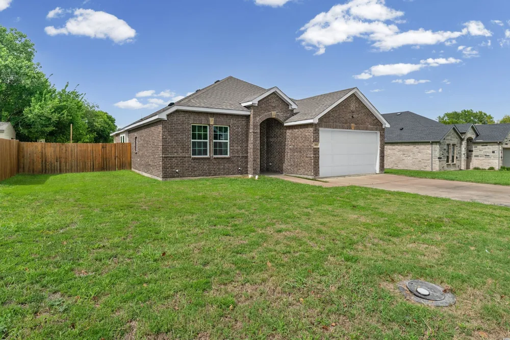 3830 McDougal Street Greenville, TX 75401