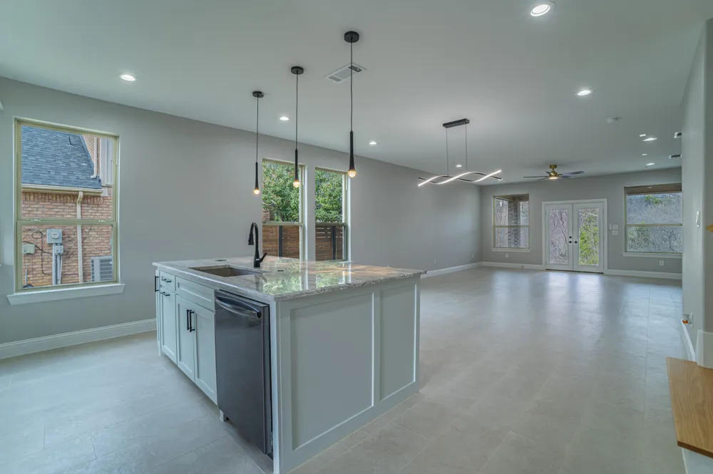 8319 Deep Green Drive Dallas, TX 75249