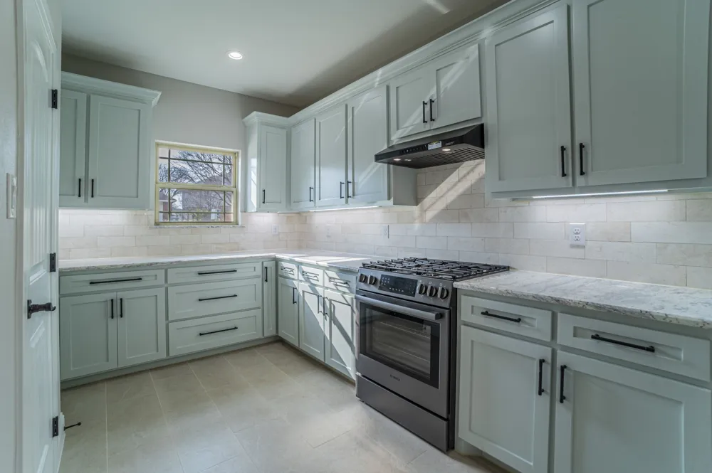 8319 Deep Green Drive Dallas, TX 75249