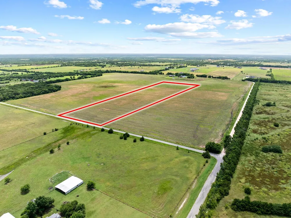 14 Bucksnort Road Van Alstyne, TX 75495