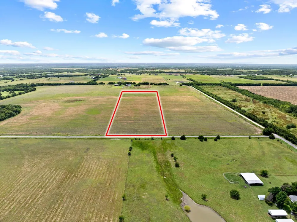 14 Bucksnort Road Van Alstyne, TX 75495