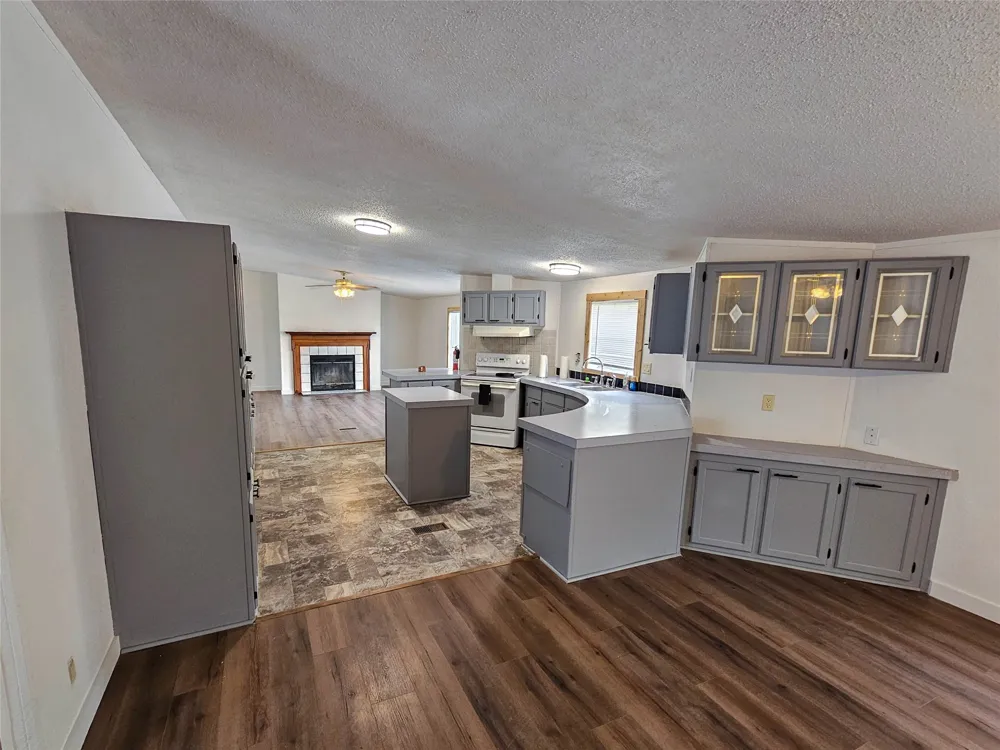 372 Meadow Pond Court Runaway Bay, TX 76426