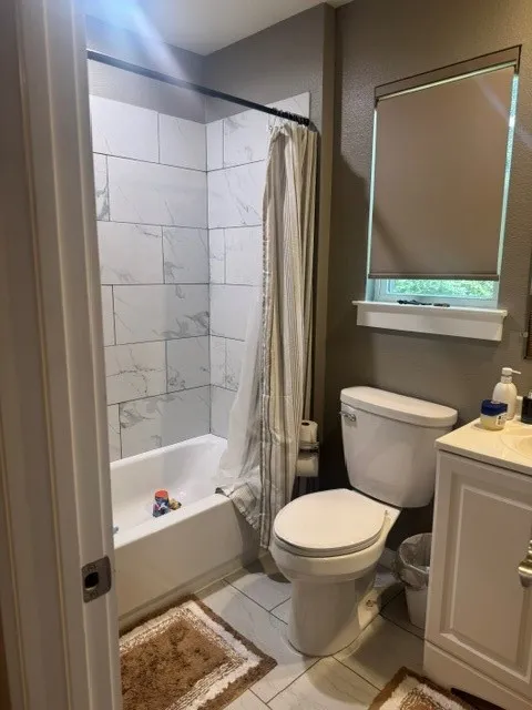 301 Indian Oaks Trail West Tawakoni, TX 75474