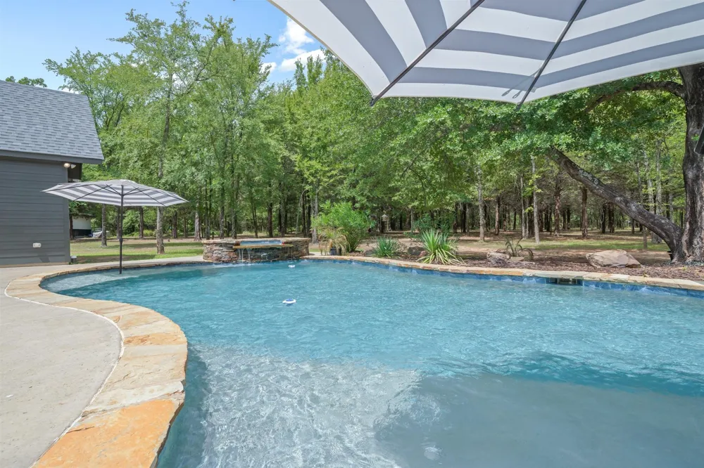 11088 State Highway 19 Edgewood, TX 75117