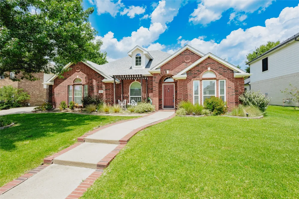 2314 Ranch Road Sachse, TX 75048