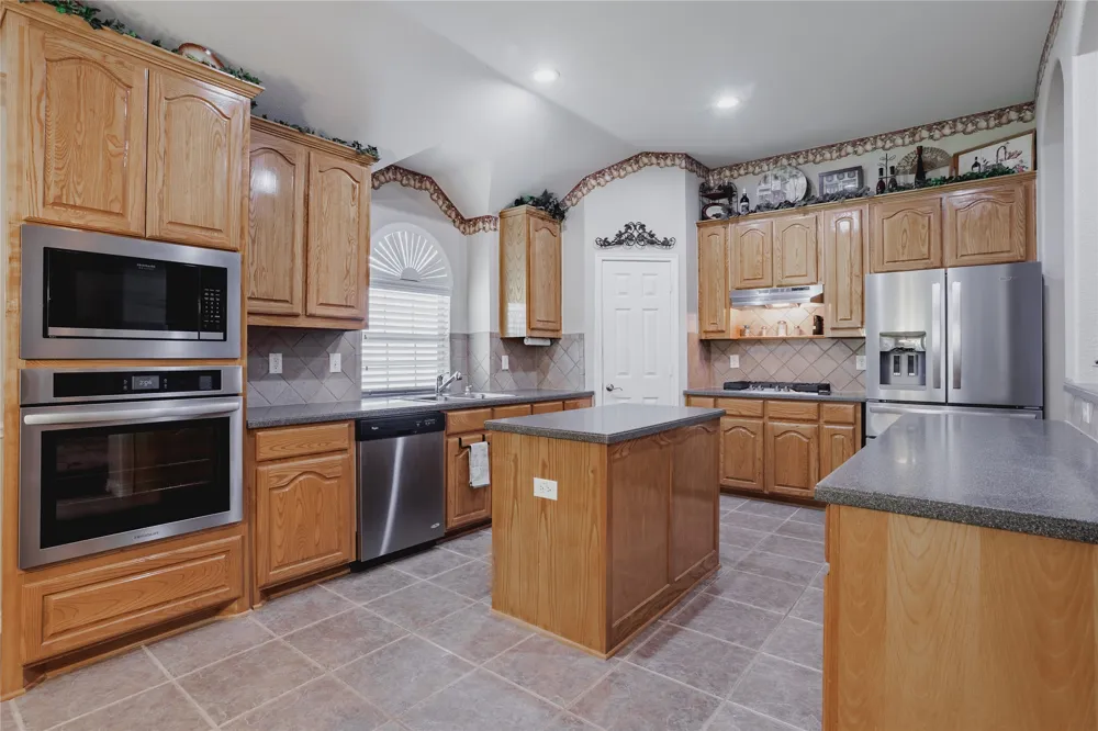 2314 Ranch Road Sachse, TX 75048
