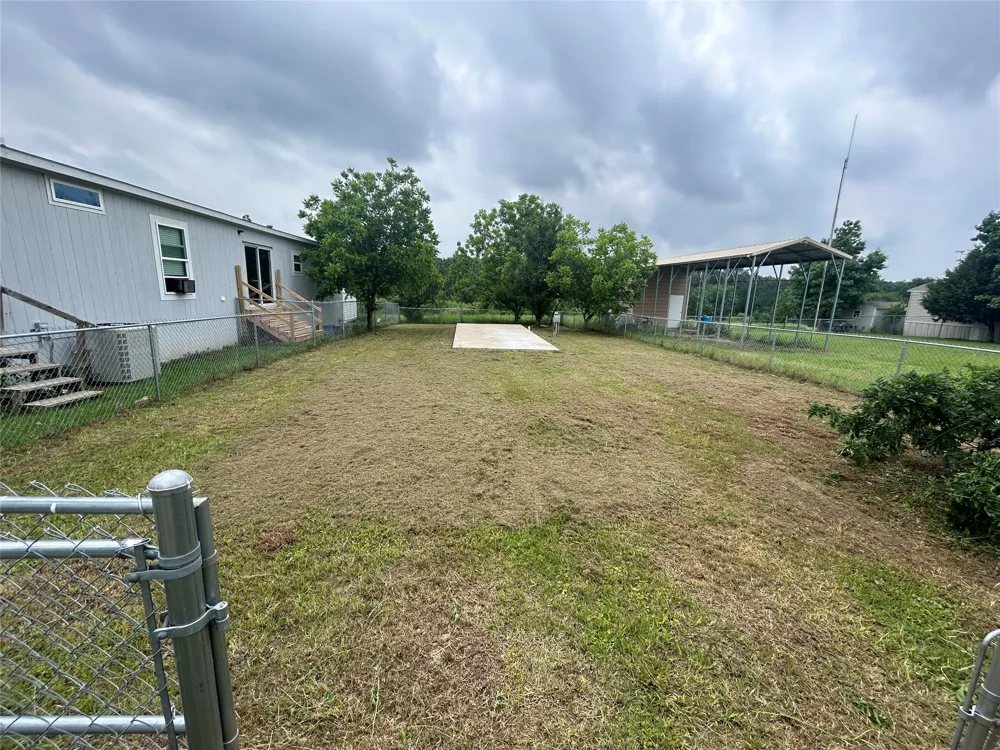 423 Waterfront Row Quitman, TX 75783