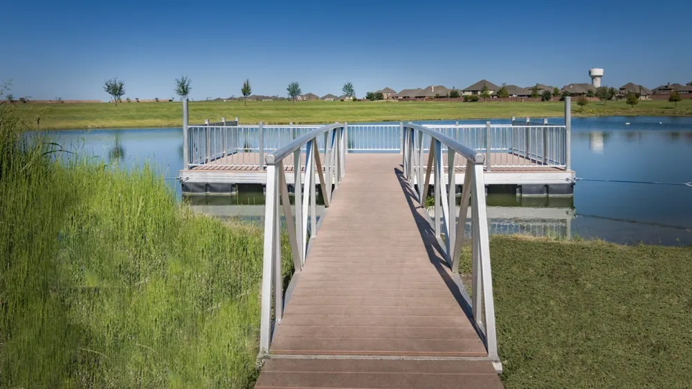 512 Alice Lane Fate, TX 75189
