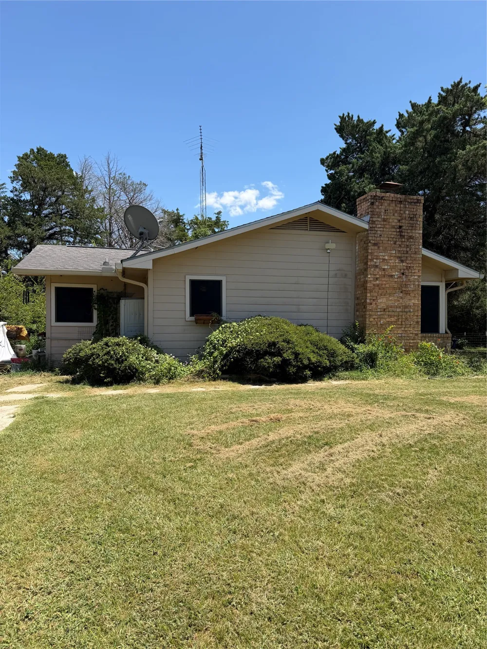 438 Lcr 864 Jewett, TX 75846