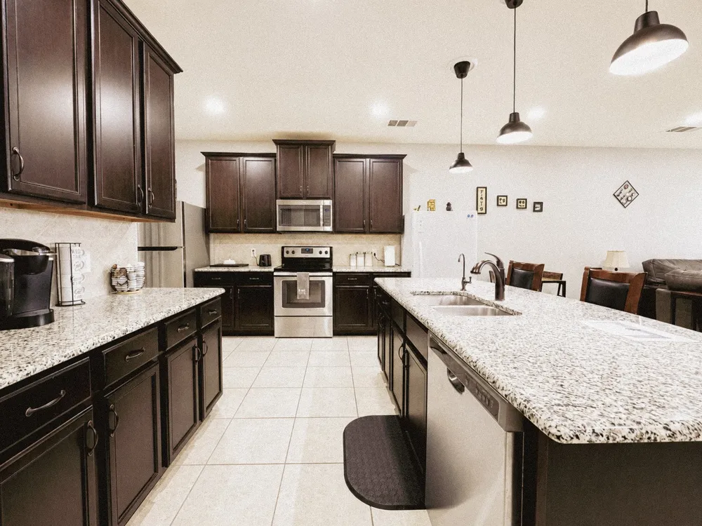 610 Milas Lane Glenn Heights, TX 75154
