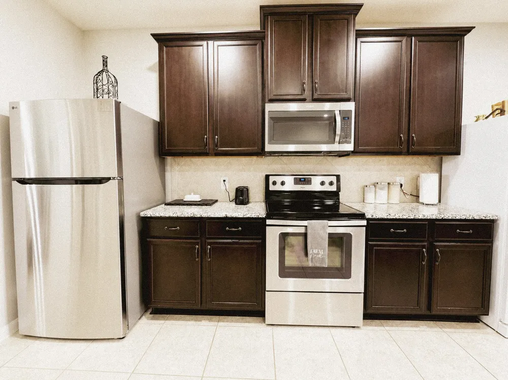 610 Milas Lane Glenn Heights, TX 75154