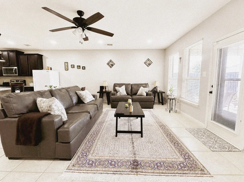 610 Milas Lane Glenn Heights, TX 75154