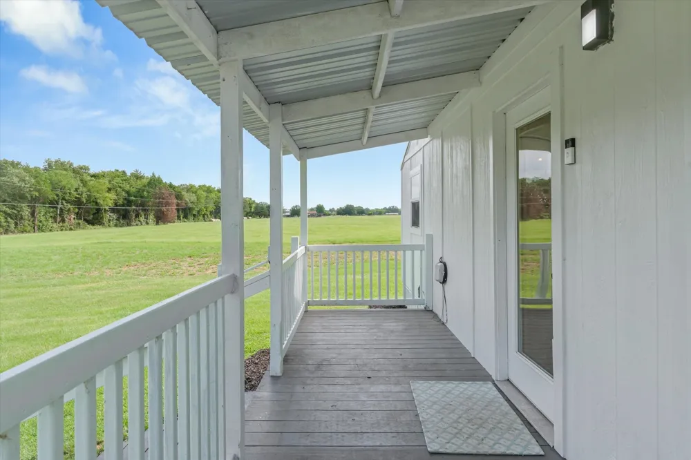 1083 VZ County Road 1319 Grand Saline, TX 75140