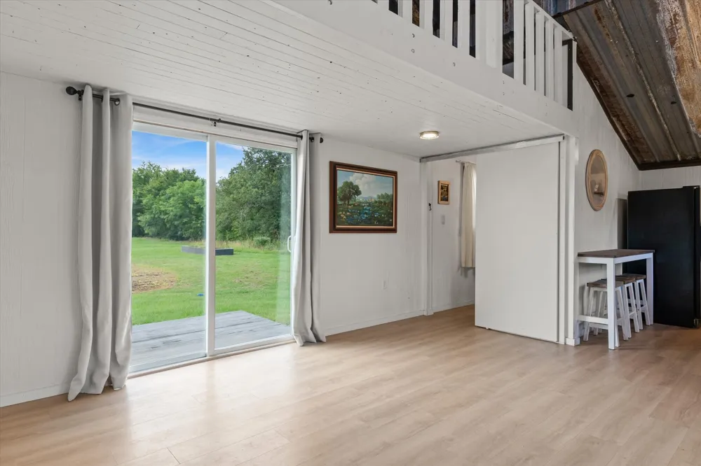 1083 VZ County Road 1319 Grand Saline, TX 75140