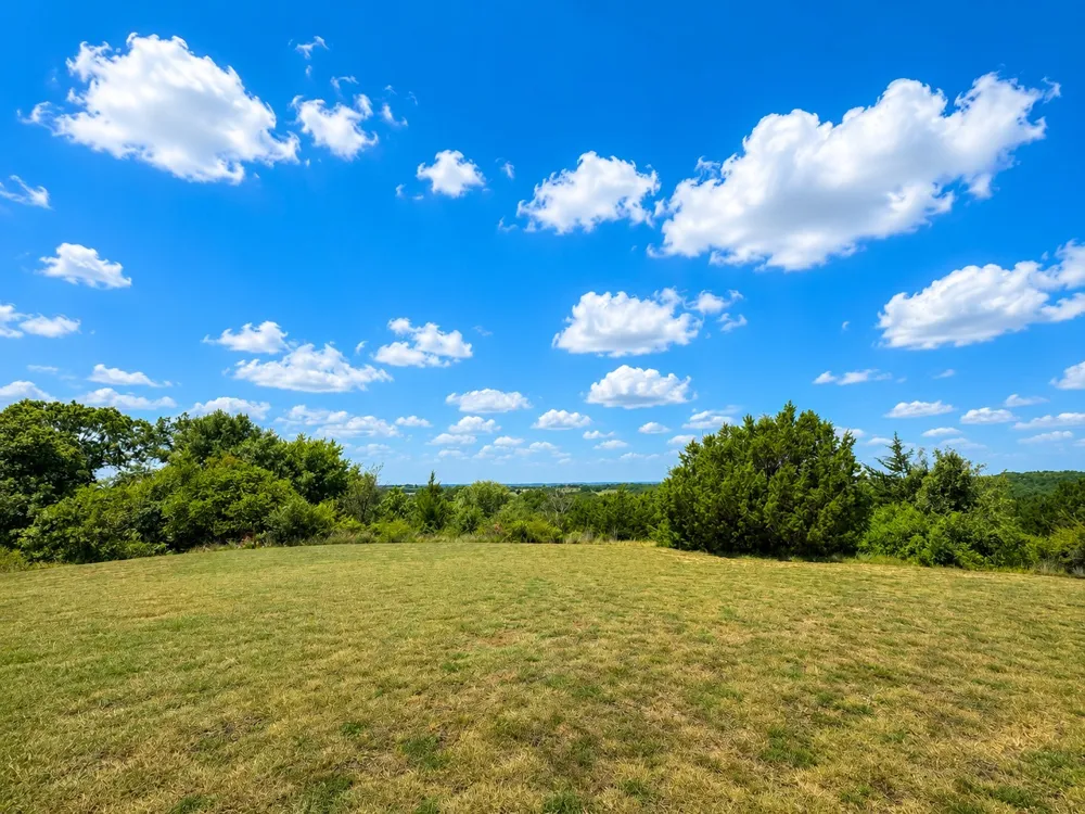 148 County Road 2627 Decatur, TX 76234
