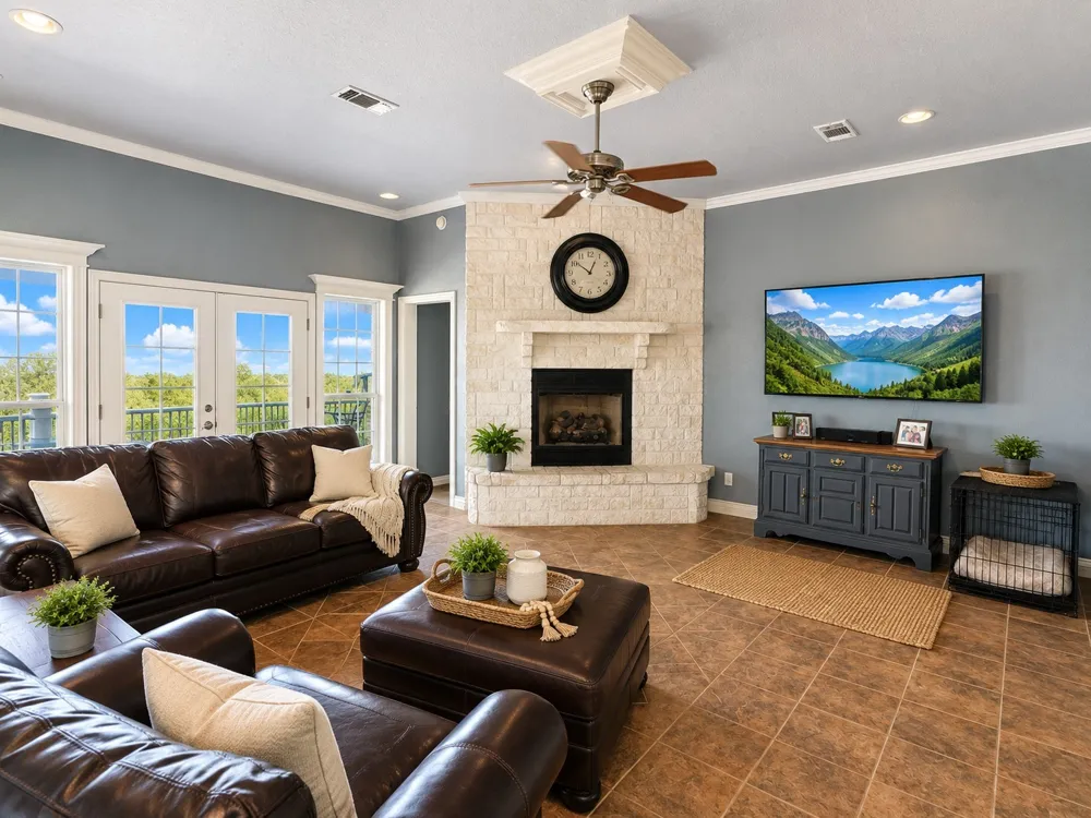 148 County Road 2627 Decatur, TX 76234