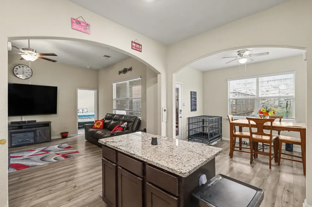 5216 Persimmon Drive Denton, TX 76207