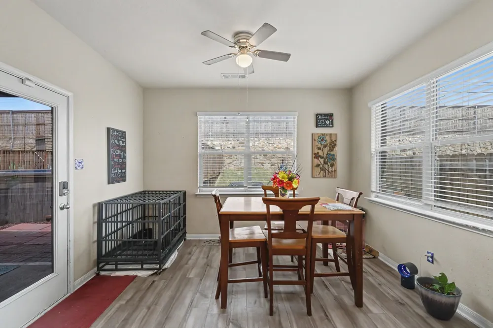 5216 Persimmon Drive Denton, TX 76207