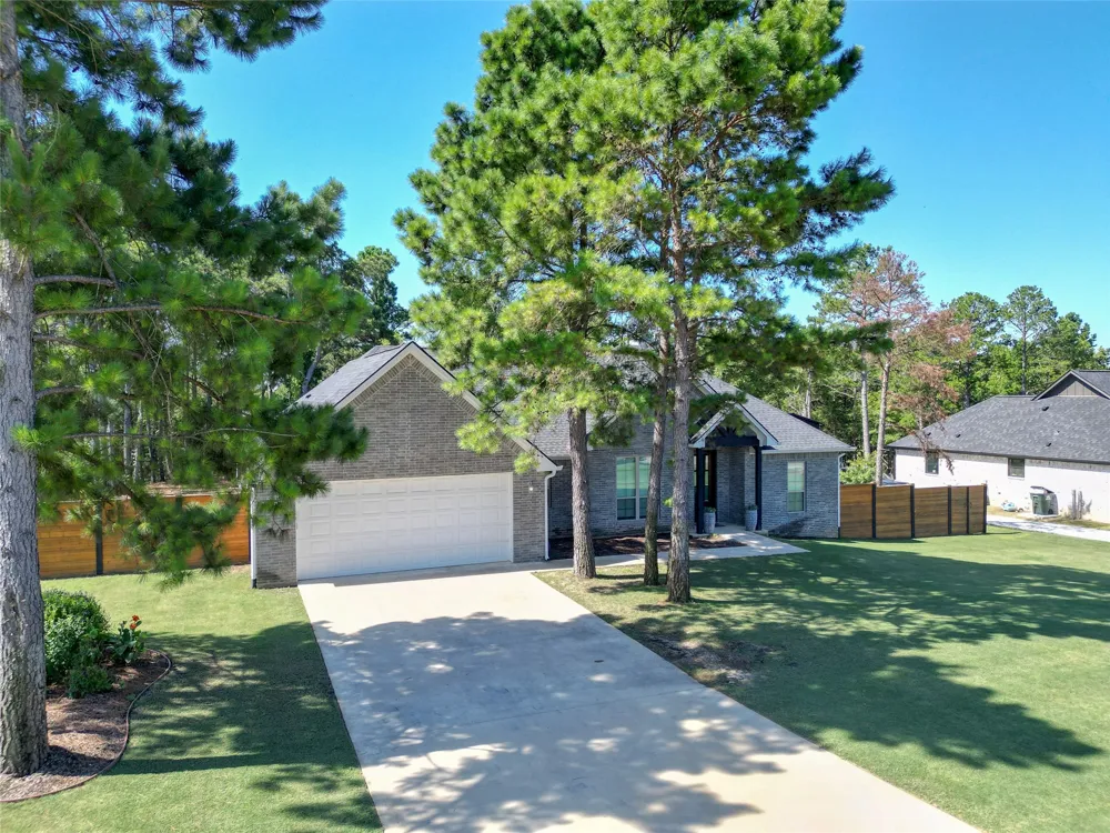 19355 Cedarpark Place Lindale, TX 75771