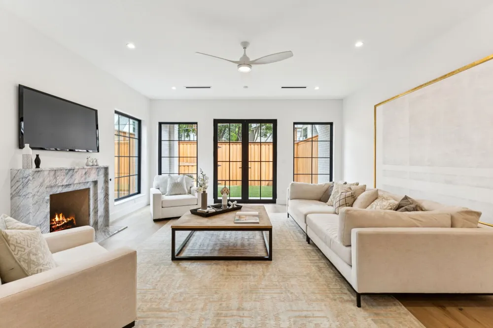 4033 Hawthorne Avenue Dallas, TX 75219