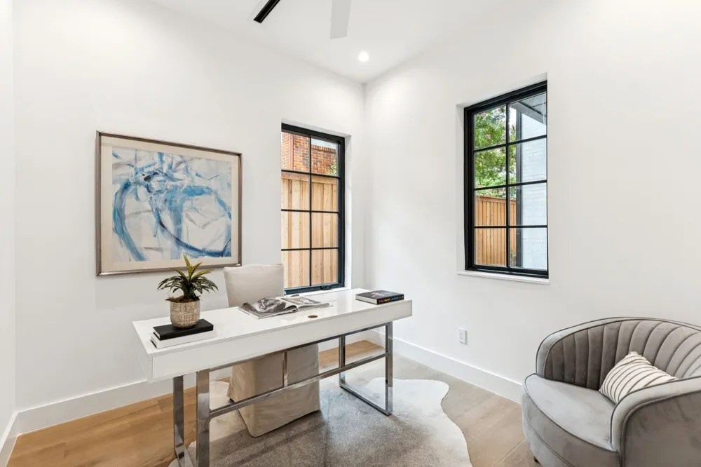 4033 Hawthorne Avenue Dallas, TX 75219