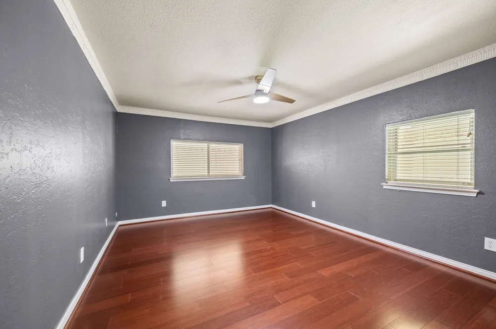 1200 Circle Lane Bedford, TX 76022