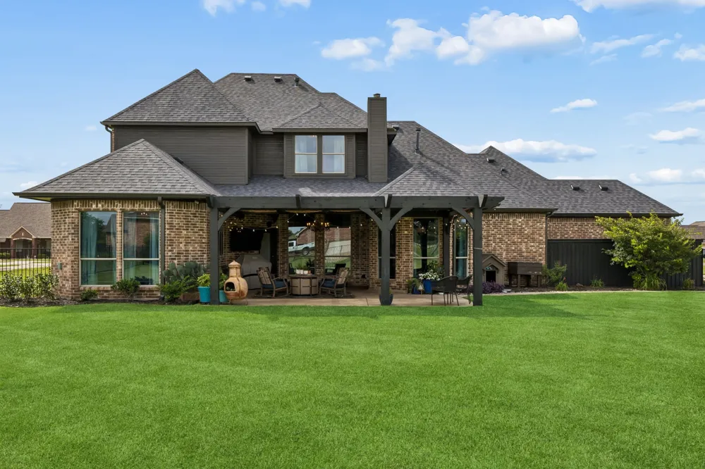 16011 Oconner Avenue Talty, TX 75126
