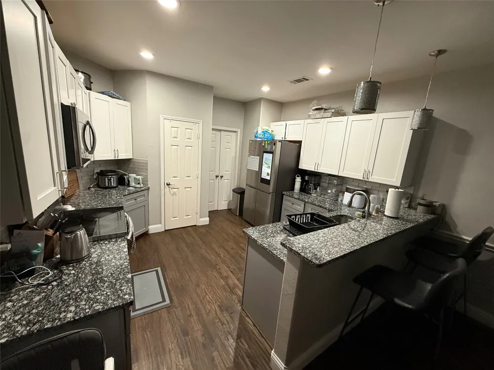 901 Tennison Drive Euless, TX 76039