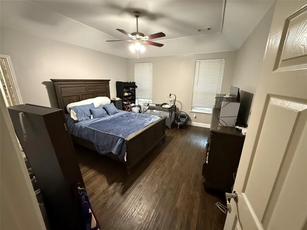 901 Tennison Drive Euless, TX 76039