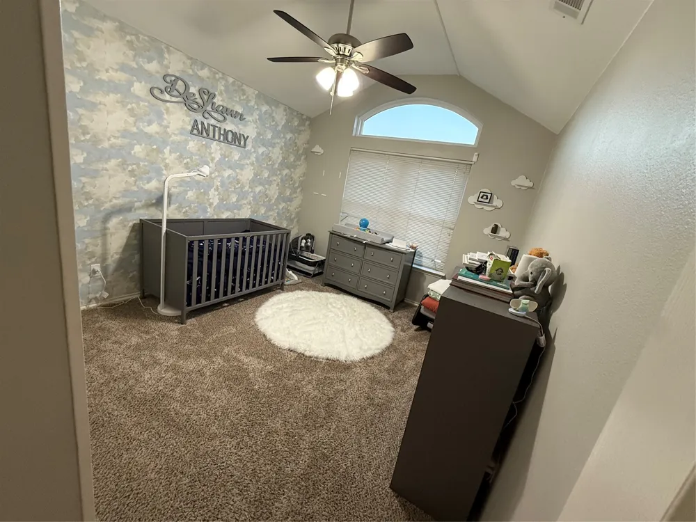 901 Tennison Drive Euless, TX 76039