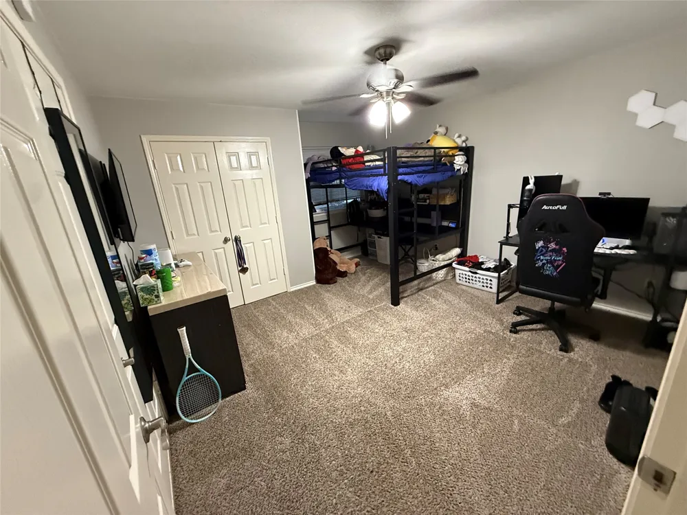 901 Tennison Drive Euless, TX 76039