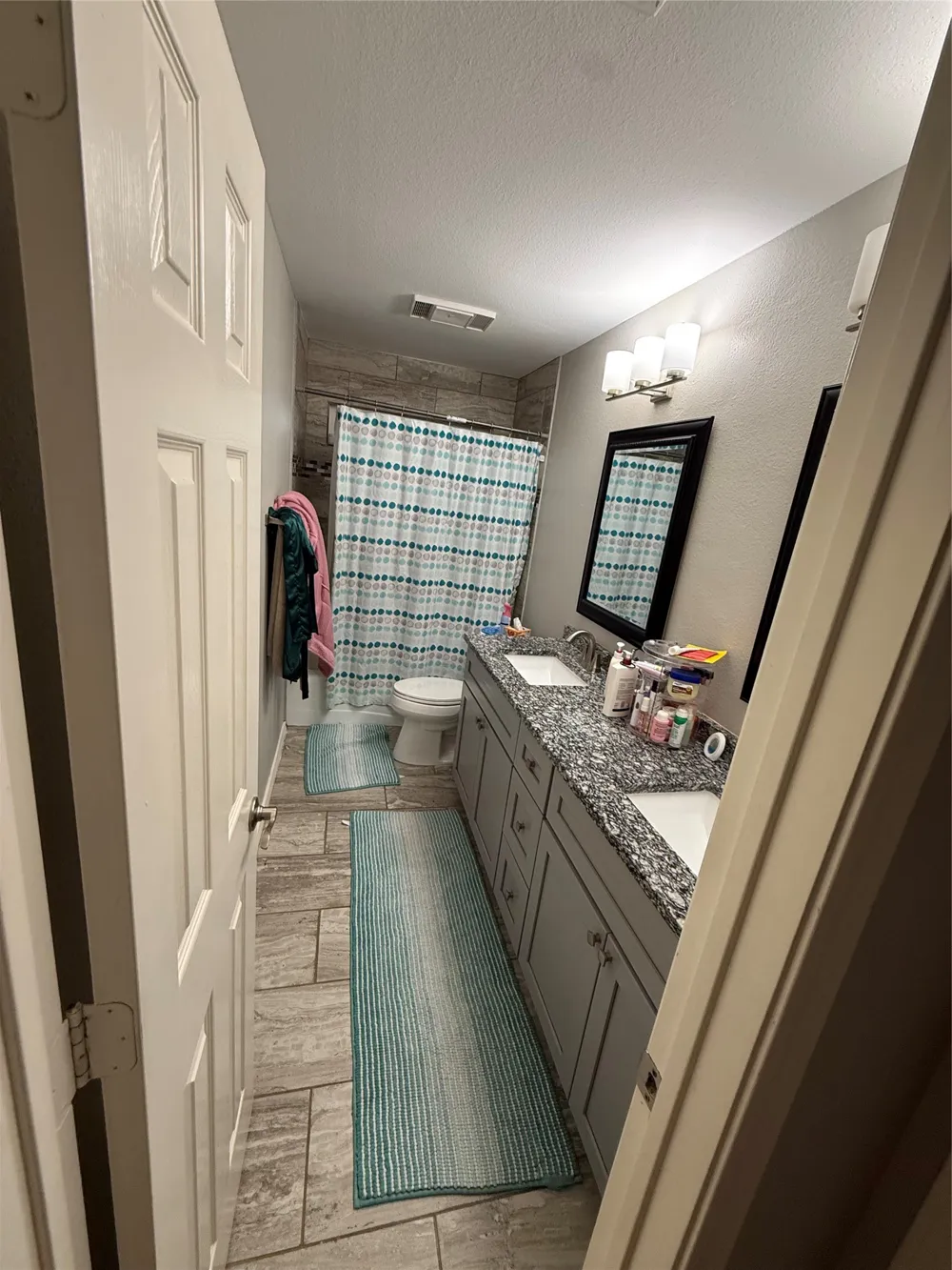 901 Tennison Drive Euless, TX 76039
